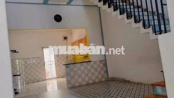 Nhà thuê KDC Hoàng Hải Bà Điểm Hóc Môn DT. 4.5x23m 2 lầu 3pn 3wc  Giá
