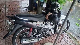 Yamaha Sirius 2011 Đen trắng