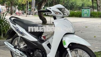 Wave A 110 2023 Trắng đen 15.000km bstp chính chủ