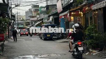 HẺM XE HƠI CÁCH MẶT TIỀN VÀI BƯỚC CĂN NHÀ HỘI TỤ VẺ ĐẸP HIỆN ĐẠI