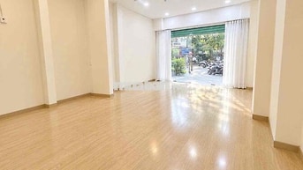 Mặt bằng kinh doanh khu sầm uất