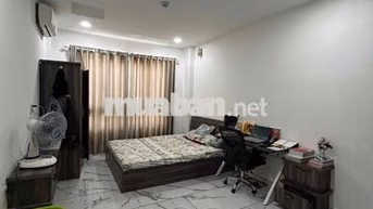 Pass studio rộng nội thất đầy đủ