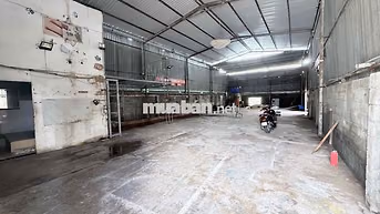 CHO THUÊ KHO 250m2 12tr - XA DÂN CƯ - LÀM ĐA NGÀNH - ĐƯỜNG LỚN