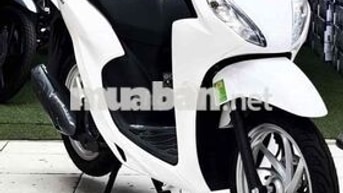 Honda Vision Trắng