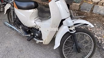 Cub 50 2023 Trắng 3000km mới tinh chính chủ