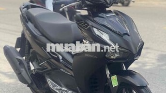 Honda Airblade Black 2022 8000km zin