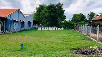 Bán đất tại đường Hai Bà Trưng, TT Đất Đỏ, 1,65 tỷ, 213,3 m2
