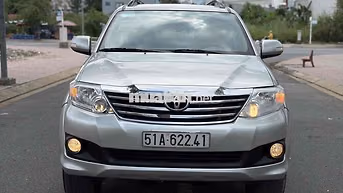 FORTUNER 2.7V 2013 TỰ ĐỘNG ,BẢO HÀNH 1 NĂM