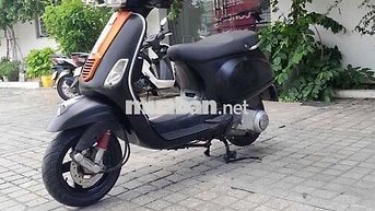 Piaggio Vespa Đen vuong fi