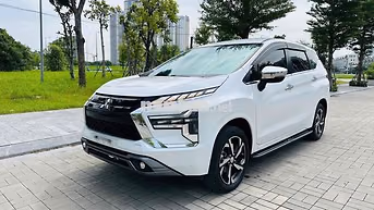 Mitsubishi Xpander 2024 Trắng 5 vạn km