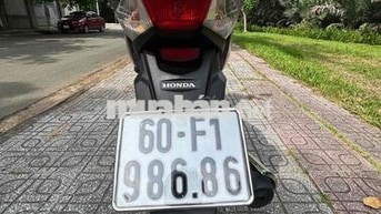 Honda Wave RSX FI  bs đẳng cấp 8686. ( bao ký giấy