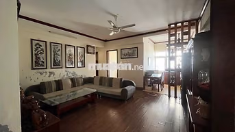Cho thuê chung cư 105 m2 gần tòa VTC Minh Khai - Hà Nội