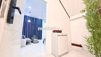 Cho Thuê Căn Hộ 1PN, Có Sân Trước, Full NT Cao Cấp Đường Bàu Cát, TB