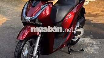 Honda SH 150i màu Đỏ cuối 2018 bstp 9 chủ