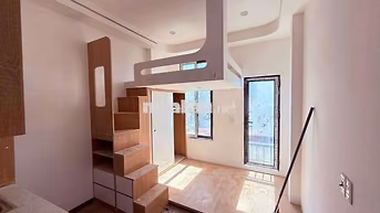 Bán Gấp Tòa 45m x 7 Tầng Thang Máy Ô tô Đỗ Cửa. 11 Phòng KK Cho Thuê.