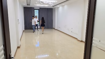 cho thuê nhà 60m x 7 tầng,Thang Máy,65tr Tại: Trần Quý Kiên,Cầu Giấy