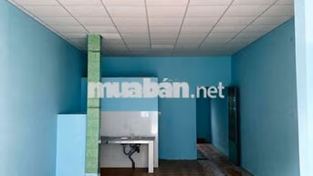 CHO THUÊ NHÀ DT RỘNG 150M CÓ SÂN XE ỎTO 5.5TR