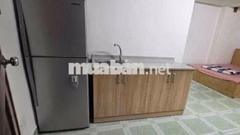 Chính chủ cho thuê phòng nội thất cơ bản, rộng 20m2 giá 3000k Dc: 16 đ