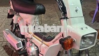 Honda Chaly 50cc Trắng