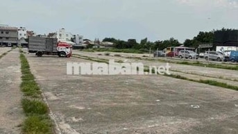 cho thuê 2-3000m2 đất trống 2 MT view sông . giá chỉ 40k/m2