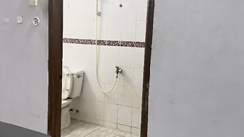Có 1 phòng cho thuê ở Vòng xoay Lăng Cha Cả, đường Hoàng Văn Thụ, P.2,