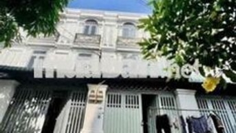 NHÀ GẦN CHỢ CẦU ĐỒNG.  TRỆT 2 LẦU 4PN 3WC. ĐƯỜNG XE HƠI