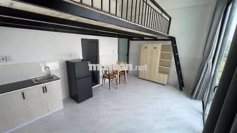 🏡 Chính chủ cho thuê Studio Ban công to, view Sông sát cầu sắt Nguyễn