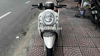 Honda Scoopy 2024 Smartkey Trắng