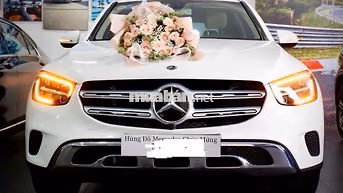 Mercedes GLC 200 4Matic AMG 2020 Trắng