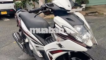 Yamaha Nouvo 5 FI Trắng, Đen, Đỏ