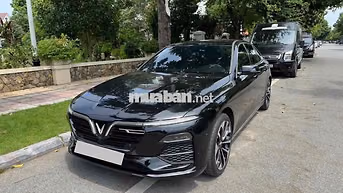 VinFast Lux A Pre 2019 Đen 40000 km