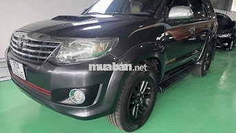 Toyota Fortuner 2014 Số sàn Dầu Xám 7 chỗ