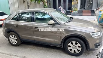 Audi Q3 SUV màu Nâu