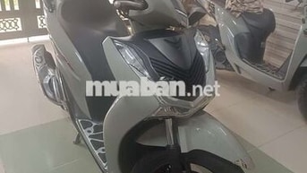 Honda SH Xám xi măng 8000km
