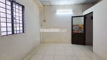 PHÒNG GIÁ RẺ - NGAY TRUNG TÂM - TRẦN BÌNH TRỌNG Q.5 GIÁP Q.1, 3, 10