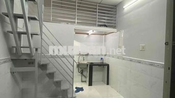 Nhà cho thuê lâu dài hẽm 88 Nguyễn khoái P2 Quận 4