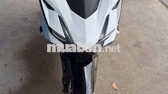 Honda Winner v3X Trắng đen 9c sang tên dc