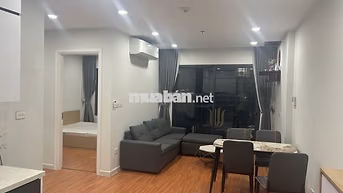 Cho thuê căn hộ 2PN tại Vinhomes Smart City, tiện ích cạnh tòa gửi xe.