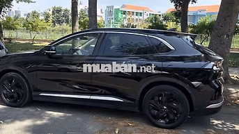 Vinfast VF8 Eco CATL 2023 Đen 4v1 km
