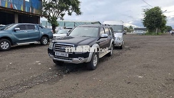 Ford Everest 2008 Tự động Dầu Đen