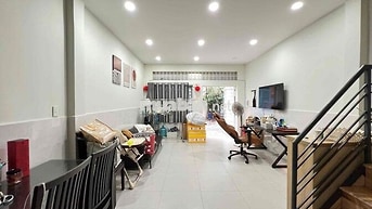 🔥NHÀ NGUYÊN CĂN 1 TRỆT 1 LẦU - 1 PHÒNG NGỦ LỚN 2WC_KHU HOÀNG HOA THÁM