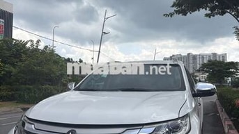 Mitsubishi Pajero Sport 2018 4x4 Trắng 230000 km