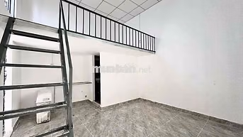 XÂY MỚI PHÒNG GÁC CAO SIÊU RỘNG GẦN CÁC TRƯỜNG ĐH KHU VỰC TIỆN NGHI