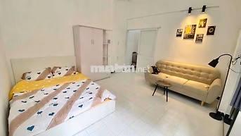 1 Phòng ngủ, 1 Phòng bếp, Cửa sổ thoáng, 40m2, 6tr5 Phú Nhuận