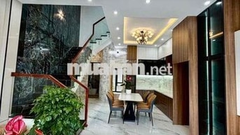 Cho thuê nhà 3 tầng 4 phòng ngủ Hoà Xuân Hoàng Châu Ký