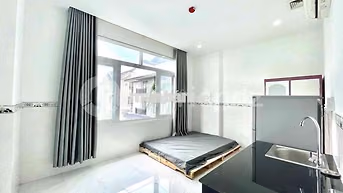 Chung cư mini cửa sổ lớn Thang máy mặt tiền Bông Sao Q8