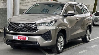 Toyota Innova Cross 2.0V 2025 53.000KM