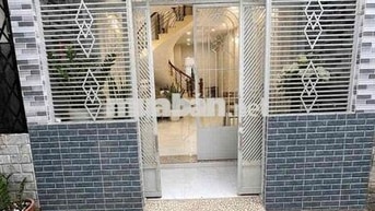 💰💰 NHÀ MỚI SẴN 2MÁY LẠNH - TRỆT LẦU 2PN 2WC - GIÁ CÒN TL