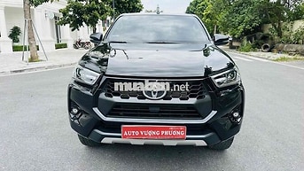 Toyota Hilux 2024 2.4AT 4x2 Đen 20000 km