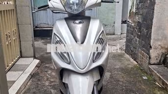 SYM Candy Hi Trắng